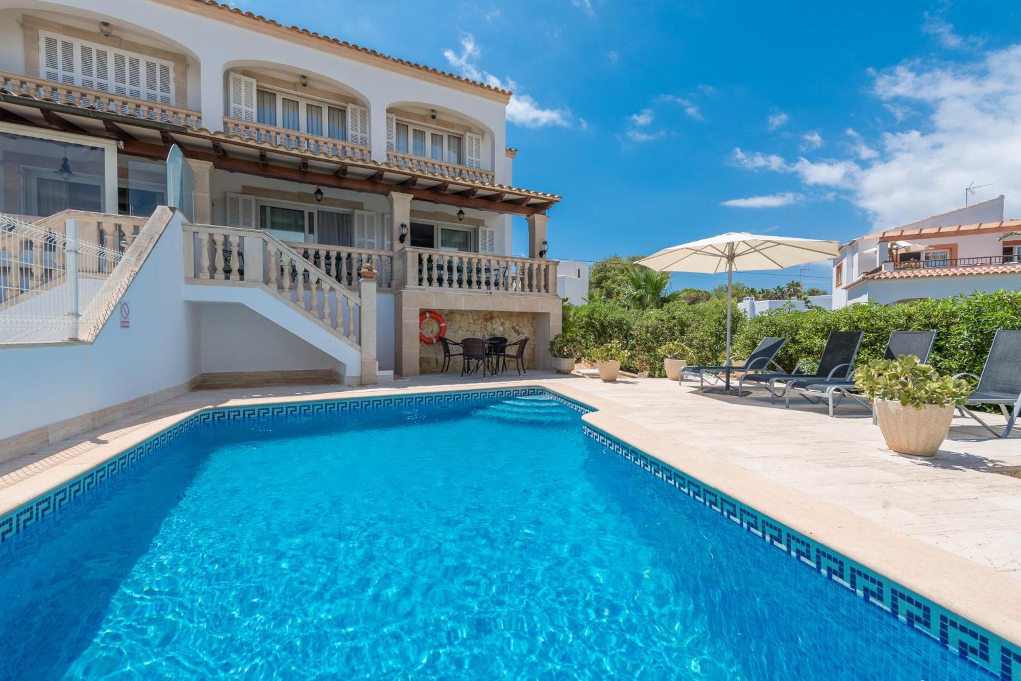 Villa New! With Sea View Very Close To Cala Marsal